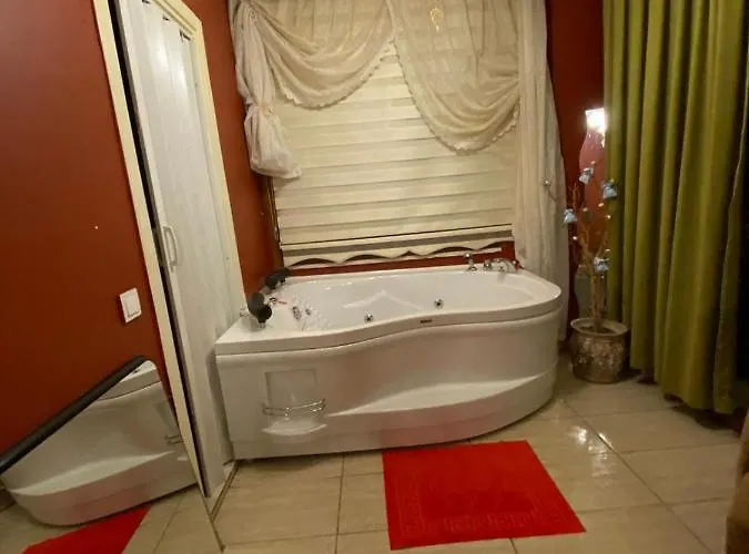 Heaven Hill Butik מלון אגווה