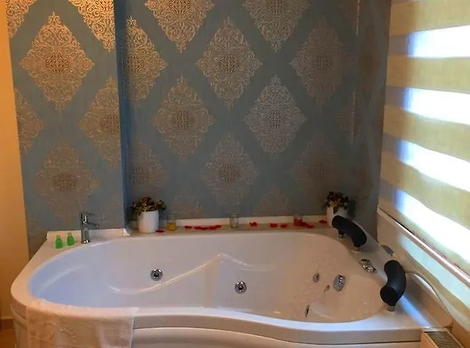 Heaven Hill Butik מלון אגווה