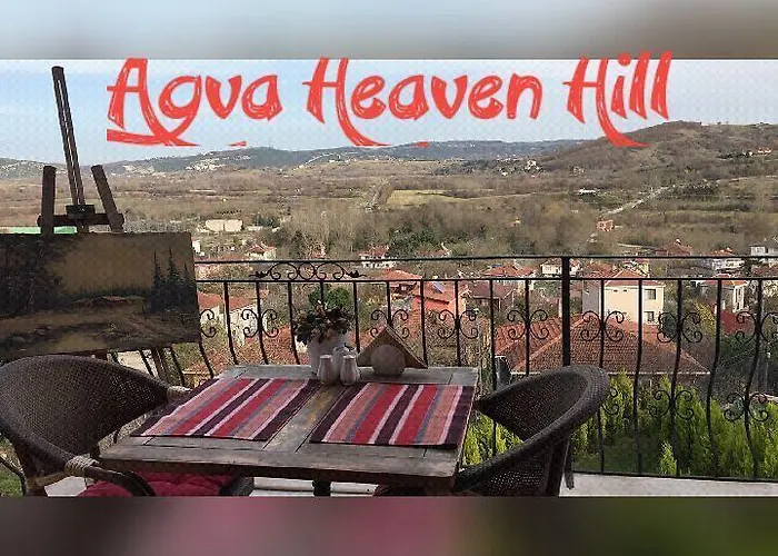 מלון Heaven Hill Butik אגווה