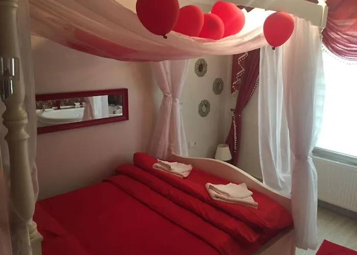 Heaven Hill Butik מלון